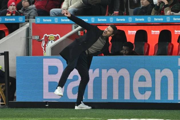 Sport Themen der Woche KW50 Trainer Xabi Alonso (Bayer 04 Leverkusen) 17.12.2023, Fussball GER, Saison 2023 2024, 1. Bundesliga, 15. Spieltag, Bayer 04 Leverkusen - Eintracht Frankfurt Leverkusen BayArena Nordrhein Westfalen Deutschland *** Coach Xabi Alonso Bayer 04 Leverkusen 17 12 2023, Football GER, Season 2023 2024, 1 Bundesliga, Matchday 15, Bayer 04 Leverkusen Eintracht Frankfurt Leverkusen BayArena Nordrhein Westfalen Germany Team2