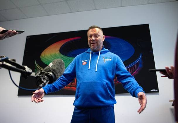 Fussball, Herren, Saison 2023 24, 2. Bundesliga, Hertha BSC, Training, Medienrunde mit Trainer Pal Dardai (Hertha BSC), 18.12. 2023,
