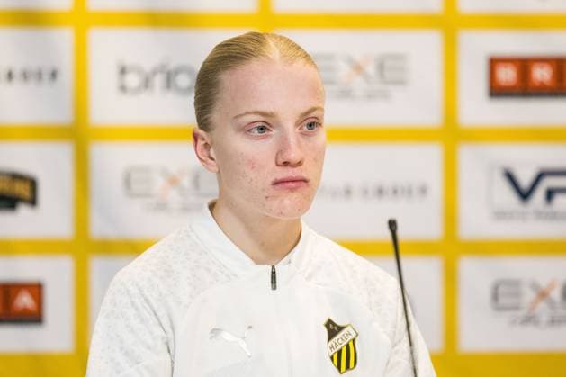 231219 Anna Sandberg of Häcken during a press conference, PK, Pressekonferenz with Häcken on December 19, 2023 in Gothenburg. Photo: Mathias Bergeld BILDBYRAN kod MB MB0809 fotboll football soccer fotball champions league träning practice training häcken press conference dam bbeng Copyright: MATHIASxBERGELD BB231219MB051