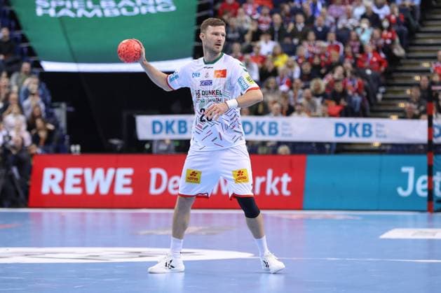 19.12.2023, xgox, Handball, Liqui Moly Bundesliga, Handball Verein Hamburg - SC Magdeburg emspor v.l. Philipp Weber (Magdeburg, 20) Hamburg