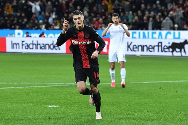 Sport Themen der Woche KW51 Sport Bilder des Tages Fußball 1. Bundesliga 16. Spieltag Bayer 04 Leverkusen - VfL Bochum am 20.12.2023 in der BayArena in Leverkusen Torjubel zum 1:0 durch Patrik Schick ( Leverkusen ) DFL regulations prohibit any use of photographs as image sequences and or quasi-video. *** Soccer 1 Bundesliga 16 Matchday Bayer 04 Leverkusen VfL Bochum on 20 12 2023 at BayArena in Leverkusen Goal celebration for 1 0 by Patrik Schick Leverkusen DFL regulations prohibit any use of photographs as image sequences and or quasi video xRx
