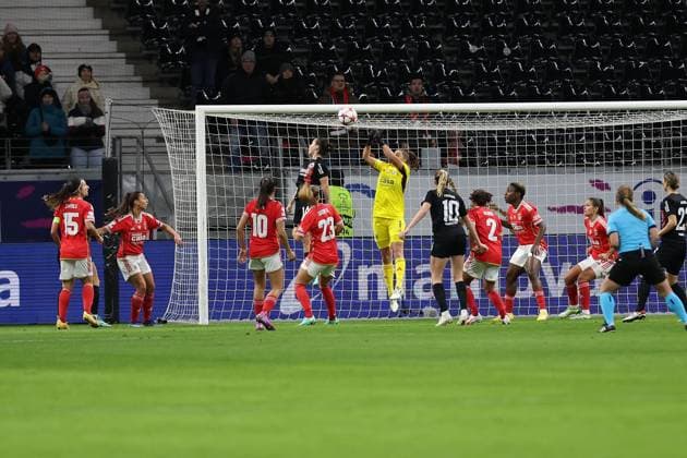 Frankfurt Main Germany 21.12.2023 UEFA Women s Champions League match Grouppe A SGE Eintracht Frankfurt vs SL Benfica in the Deutsche Bank Park, Lena Pauels (SL Benfica) Copyright: JoaquimxFerreira