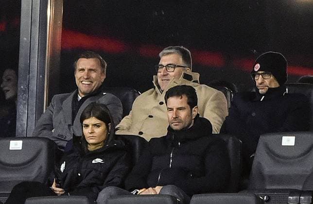 21.12.2023, xhbx, Fussball Champions League Frauen, Eintracht Frankfurt Frauen - SL Benfica Lissabon emspor, v.l. Markus Krösche (Sportchef Eintracht Frankfurt), Axel Hellmann (Vorstandssprecher Eintracht Frankfurt Fussball AG) (DFL DFB REGULATIONS PROHIBIT ANY USE OF PHOTOGRAPHS as IMAGE SEQUENCES and or QUASI-VIDEO) Frankfurt am Main