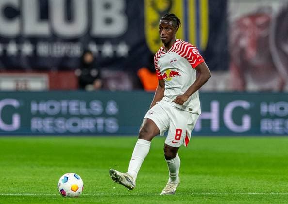 Leipzigs Amadou Haidara. Fussball 1. Bundesliga, 15. Spieltag: RB Leipzig - TSG 1899 Hoffenheim. 16. Dezember 2023: Leipzig, Red Bull Arena. RB Leipzig - TSG 1899 Hoffenheim *** Leipzigs Amadou Haidara Soccer 1 Bundesliga, Matchday 15 RB Leipzig TSG 1899 Hoffenheim 16 December 2023 Leipzig, Red Bull Arena RB Leipzig TSG 1899 Hoffenheim