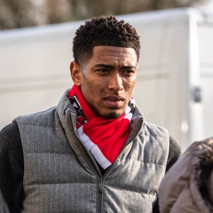 Hull City v Sunderland Sky Bet Championship Jude Bellingham of Real Madrid and England arrives at the MKM Stadium, Hull ahead of the Sky Bet Championship match between Hull City and Sunderland at the . Copyright: xMattxWilkinsonx FIL-19425-0009 UK Newspapers OUT