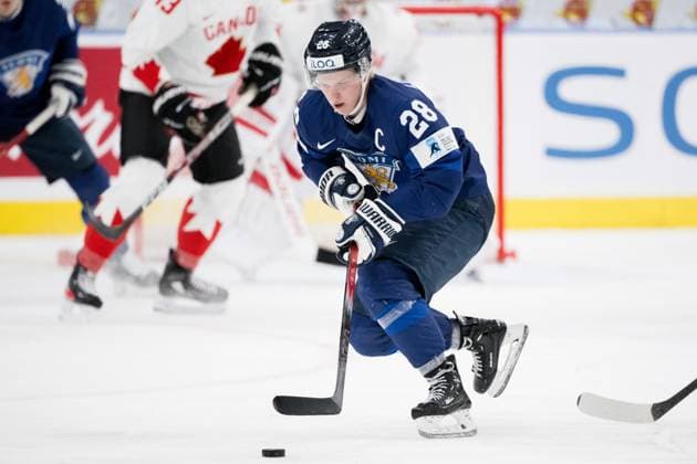 231226 Jere Lassila of Finland during the 2024 IIHF World Junior Championship game between Finland and Canada on December 26, 2023 in Gothenburg. Photo: Carl Sandin BILDBYRAN kod CS CS0473 ishockey Ice hockey, Eishockey jvm junior-vm u20 2024 iihf world junior championship world juniors finland canada kanada 1 bbeng bbauto Copyright: CARLxSANDIN BB231226CS048