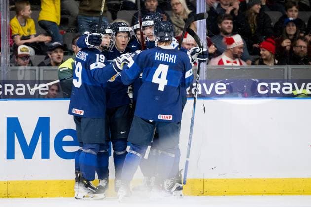 231226 Aleksanteri Kaskimaki of Finland celebrates the 1-2 goal during the 2024 IIHF World Junior Championship game between Finland and Canada on December 26, 2023 in Gothenburg. Photo: Carl Sandin BILDBYRAN kod CS CS0473 ishockey Ice hockey, Eishockey jvm junior-vm u20 2024 iihf world junior championship world juniors finland canada kanada 1 bbeng bbauto jubel Copyright: CARLxSANDIN BB231226CS057