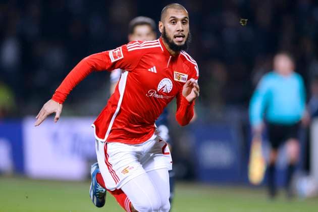 LAIDOUNI Aissa Team Union Berlin Bundesliga DFL Saison 2023 - 2024 BL Spiel VfL Bochum - Union Berlin 3 : 0 am 16. 12. 2023 in Bochum DFL REGULATIONS PROHIBIT ANY USE OF PHOTOGRAPHS as IMAGE SEQUENCES and or QUASI-VIDEO *** LAIDOUNI Aissa Team Union Berlin Bundesliga DFL Season 2023 2024 BL Match VfL Bochum Union Berlin 3 0 on 16 12 2023 in Bochum DFL REGULATIONS PROHIBIT ANY USE OF PHOTOGRAPHS as IMAGE SEQUENCES and or QUASI VIDEO Copyright: xLacixPerenyix