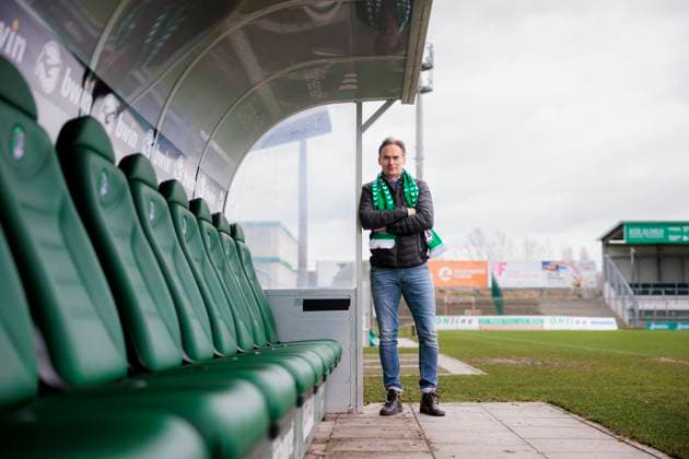Sport Themen der Woche KW52 Sport Bilder des Tages Florian Schnorrenberg. VfB Luebeck stellt neuen Trainer vor, Fussball, 3. Liga, 28.12.23 Luebeck Schleswig-Holstein Germany *** Florian Schnorrenberg VfB Luebeck introduces new coach, Football, 3 Liga, 28 12 23 Luebeck Schleswig Holstein Germany Copyright: xAgentur54Gradx xFelixxKoenigx