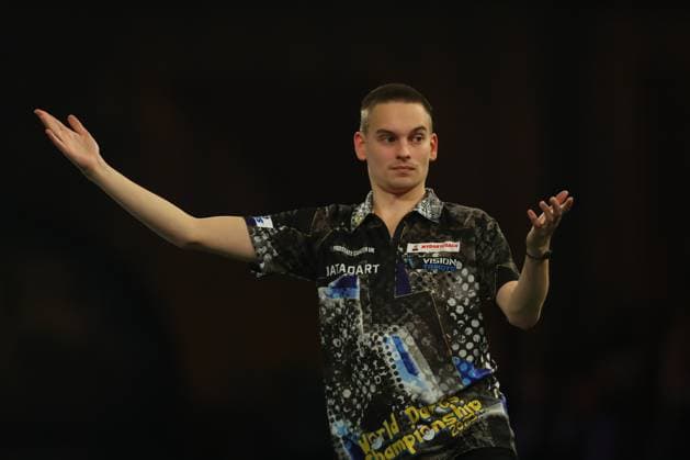 Sport Themen der Woche KW52 Sport Bilder des Tages 28th December 2023, Alexandra Palace, London, England; 2023 24 PDC Paddy Power World Darts Championships Day 11 Evening Session; Ricardo Pietreczko celebrates winning a leg against Luke Humphries.  ActionPlus12591783 KatiexChan