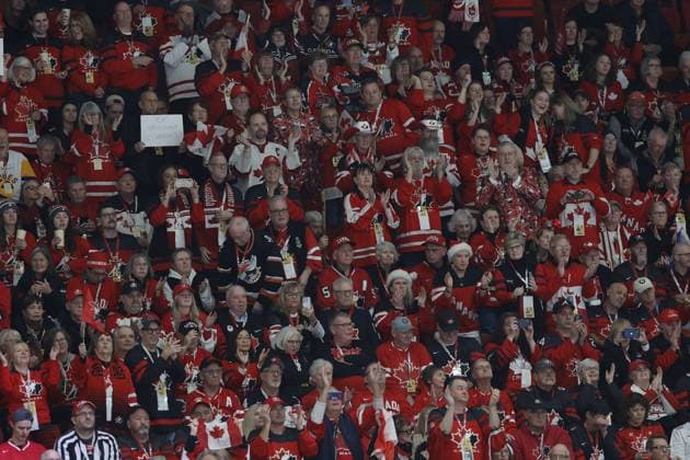 Gothenburg, SWEDEN 20231231 Canada supporters during the IIHF World Junior Championship group A Ice hockey, Eishockey match between Canada and Germany at Scandinavium in Gothenburg, Sweden December 31, 2023. Gothenburg SWEDEN x9200x