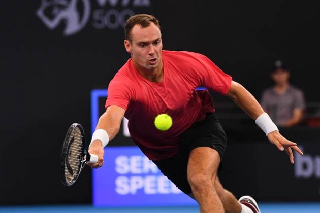 TENNIS BRISBANE INTERNATIONAL, Roman Safiullin in action against Ben Shelton during their round one match on Day 2 of the 2024 Brisbane International at the Queensland Tennis Centre in Brisbane, Monday, January 1, 2024. NO ARCHIVING, EDITORIAL USE ONLY, NO USE IN BOOKS WITHOUT CONSENT BRISBANE QUEENSLAND AUSTRALIA  Copyright: xJONOxSEARLEx 20240101001883868405