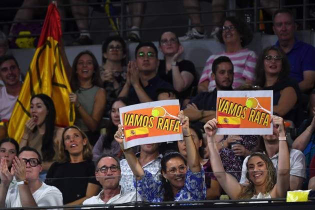 TENNIS BRISBANE INTERNATIONAL, Fans cheer as Rafael Nadal of Spain competes against Dominic Thiem of Austria during their match on Day 3 of the 2024 Brisbane International at the Queensland Tennis Centre in Brisbane, Tuesday, January 2, 2024. ( NO ARCHIVING, EDITORIAL USE ONLY, NO USE IN BOOKS WITHOUT CONSENT BRISBANE QUEENSLAND AUSTRALIA  Copyright: xJONOxSEARLEx 20240102001884192921