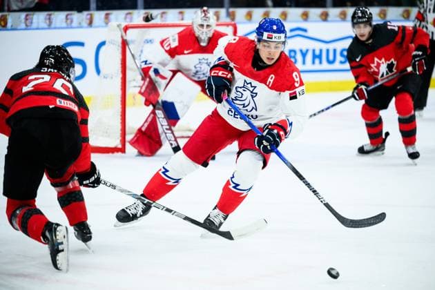 240102 Tomas Hamara of Czech Republic during the 2024 IIHF World Junior Championship quarter final between Canada and Czech Republic on January 2, 2024 in Gothenburg. Photo: Jesper Zerman BILDBYRAN kod JZ JZ0479 ishockey Ice hockey, Eishockey jvm junior-vm u20 2024 iihf world junior championship world juniors canada kanada tjeckien czech republic bbeng Copyright: JESPERxZERMAN BB240102JZ101