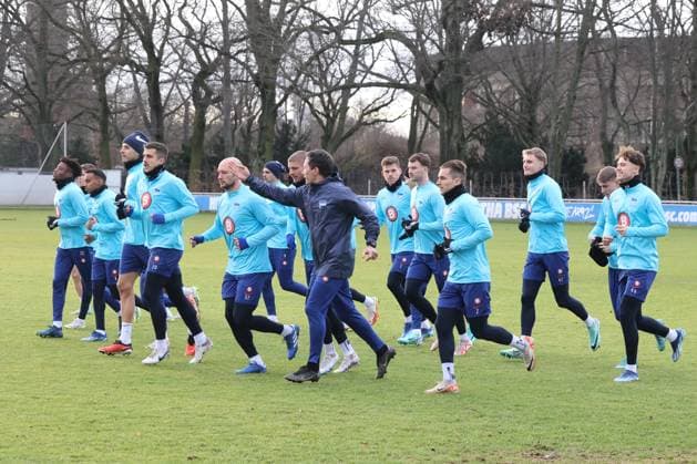 DEU, DFL, 2. FBL Hertha BSC, Training, 03.01.2024, Sportforum, Berlin, DEU, DFL, 2. FBL Hertha BSC, Training, im Bild Hertha-Spielerkreis DFL - regulations prohibit any use of Photographs as image sequences and or quasi-video Foto: Juergen Engler nordphoto GmbH