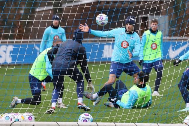 DEU, DFL, 2. FBL Hertha BSC, Training, 04.01.2024, Sportforum, Berlin, DEU, DFL, 2. FBL Hertha BSC, Training, im Bild Haris Tabakovic (Hertha BSC Berlin 25), Marius Gersbeck (Hertha BSC Berlin 35), Andreas Bouchalakis (Hertha BSC Berlin 5) DFL - regulations prohibit any use of Photographs as image sequences and or quasi-video Foto: Juergen Engler nordphoto GmbH