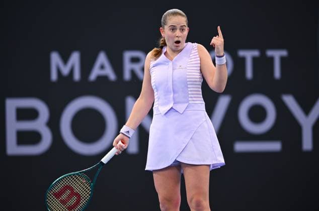 Sport Bilder des Tages TENNIS BRISBANE INTERNATIONAL, Jelena Ostapenko of Latvia reacts during her match against Victoria Azarenka of Belarus during their Match on Day 6 of the 2024 Brisbane International at the Queensland Tennis Centre in Brisbane, Friday, January 5, 2024. ( NO ARCHIVING, EDITORIAL USE ONLY, NO USE IN BOOKS WITHOUT CONSENT BRISBANE QUEENSLAND AUSTRALIA  Copyright: xZAINxMOHAMMEDx 20240105001885060827