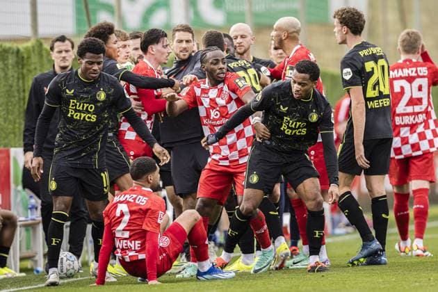 Sport Themen der Woche KW01 Sport Bilder des Tages BENAHAVIS - 06-01-2024. Marbella football centre. Feyenoord - FSV Mainz 05 (friendly) Feyenoord - Mainz 05 (friendly)  x23727270x Copyright: