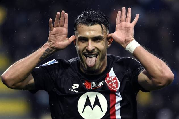 Sport Themen der Woche KW01 Sport Bilder des Tages Frosinone 06 01 2024 - campionato di calcio serie A Frosinone-Monza foto Image nella foto: esultano gol Dany Mota 