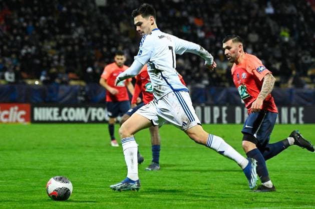 Jessy DEMINGUET ( 7 - Strasbourg ) during the French Cup match between Avoine OCC and RC Strasbourg Alsace at Stade de la Vallee du Cher on January 06, 2024 in Tours, France. ( Photo by federico pestellini panoramic ) - FOOTBALL : Avoine vs Strasbourg - Coupe de France - 06 01 2024 FedericoPestellini Panoramic 