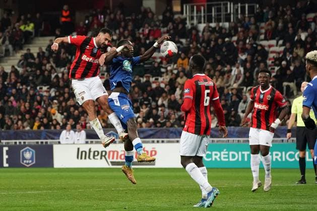 Gaetan Laborde (OGC Nice) - Assana Diousse (AJ Auxerre) FOOTBALL : OGC Nice vs AJ Auxerre - 32e de finale de Coupe de France - Nice - 06 01 2024 NorbertScanella Panoramic 