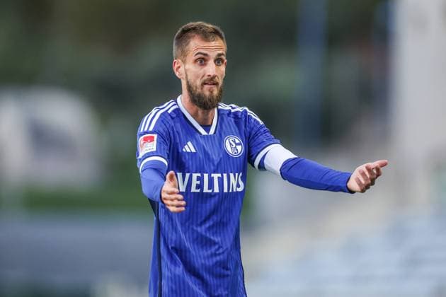 06.01.2024, Fussball, 2. Bundesliga, Saison 2023 2024,Testspiel, FC Schalke 04 - VfL Wolfsburg, Dominick Drexler (FC Schalke 04) Faro Estadio Algarve Portugal xRHR-FOTO TRx *** 06 01 2024, Football, 2 Bundesliga, Season 2023 2024,Test match, FC Schalke 04 VfL Wolfsburg, Dominick Drexler FC Schalke 04 Faro Estadio Algarve Portugal xRHR PHOTO TRx Copyright: RHR-FOTOx RHR-FOTO TR