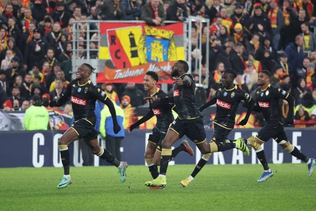 Joie des joueurs de Monaco lors du match de Coupe de France entre le RC Lens et Monaco, stade Bollaert-Delelis, le 7 janvier 2024 FOOTBALL : RC LENS vs MONACO - COUPE DE FRANCE - 07 01 2024 LaurentSanson Panoramic 