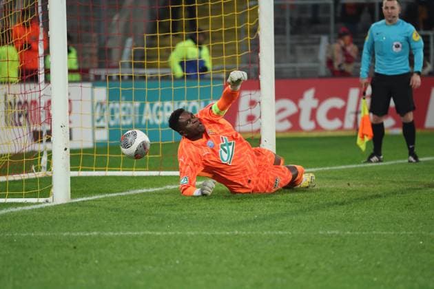 Brice SAMBA (RC Lens) lors du match de Coupe de France entre le RC Lens et Monaco, stade Bollaert-Delelis, le 7 janvier 2024 FOOTBALL : RC LENS vs MONACO - COUPE DE FRANCE - 07 01 2024 LaurentSanson Panoramic 