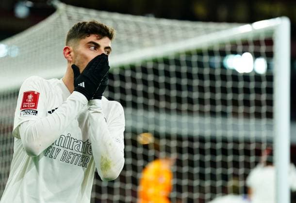 Sport Themen der Woche KW01 Sport Bilder des Tages Kai Havertz of Arsenal reacts to a missed chance Arsenal v Liverpool, Emirates FA Cup, Third Round, Football, Emirates Stadium, London, UK - 07 Jan 2024 EDITORIAL USE ONLY No use with unauthorised audio, video, data, fixture lists, club league logos or live services. Online in-match use limited to 120 images, no video emulation. No use in betting, games or single club league player publications.  Copyright: xJavierxGarcia Shutterstockx 14285170au