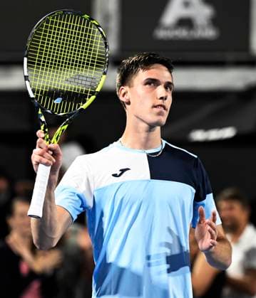 8th January 2024; Auckland, New Zealand: Fabian Marozsan of Hungary thanks the fans during his first round singles match at the ASB Classic tennis tournament in Auckland, New Zealand. Monday January 8th, 2024.  ActionPlus12596039 AndrewxCornaga