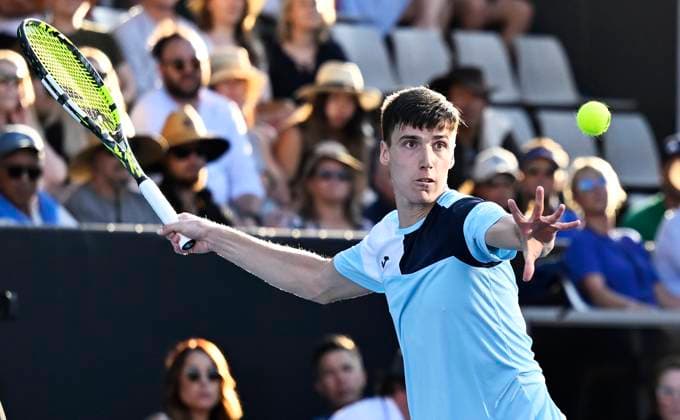 8th January 2024; Auckland, New Zealand: Fabian Marozsan of Hungary plays a shot during his first round singles match at the ASB Classic tennis tournament in Auckland, New Zealand. Monday January 8th, 2024.  ActionPlus12596020 AndrewxCornaga