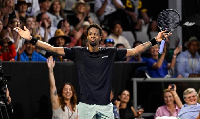 8th January 2024; Auckland, New Zealand: Gael Monfils of the France reacts during his first round singles match at the ASB Classic tennis tournament in Auckland, New Zealand. Monday January 8th, 2024.  ActionPlus12596034 AndrewxCornaga