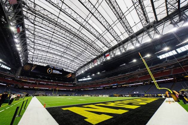 NCAA, College League, USA Football 2024: CFP National Championship Washington vs Michigan JAN 08 January 08, 2024: A general view of the stadium prior to College Football Playoff National Championship game action between the Washington Huskies and the Michigan Wolverines at NRG Stadium in Houston, Texas. John Mersits CSM (Credit Image: Â John Mersits Cal Media) California USA EDITORIAL USE ONLY Copyright: xx ZUMA-20240108_zma_c04_024.jpg JohnxMersitsx csmphotothree220730