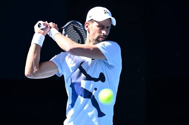 TENNIS AO PRACTICE SESSIONS, Novak Djokovic of Serbia during a practise session ahead of the Australian Open 2024, at Melbourne Park in Melbourne, Tuesday, January 9, 2024. ( NO ARCHIVING, EDITORIAL USE ONLY, NO USE IN BOOKS WITHOUT CONSENT MELBOURNE VICTORIA AUSTRALIA  Copyright: xJOELxCARRETTx 20240109001886759211