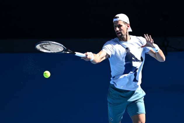 TENNIS AO PRACTICE SESSIONS, Novak Djokovic of Serbia during a practise session ahead of the Australian Open 2024, at Melbourne Park in Melbourne, Tuesday, January 9, 2024. ( NO ARCHIVING, EDITORIAL USE ONLY, NO USE IN BOOKS WITHOUT CONSENT MELBOURNE VICTORIA AUSTRALIA  Copyright: xJOELxCARRETTx 20240109001886759283