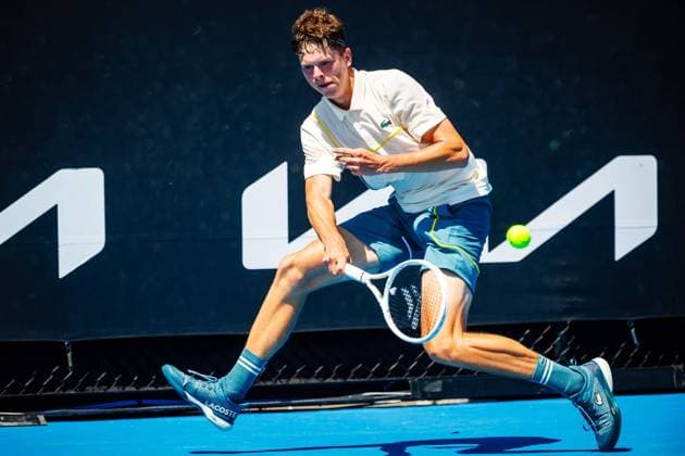 Belgian Alexander Block ATP, Tennis Herren 351) pictured in action at a men s qualifying singles first round game between Belgian Blockx and US Svajda, at the qualifiers of the Australian Open Grand Slam tennis tournament, Wednesday 10 January 2024 in Melbourne Park, Melbourne, Australia. The 2024 edition of the Australian Grand Slam takes place from January 14th to January 28th. PATRICKxHAMILTON  x83728037x
