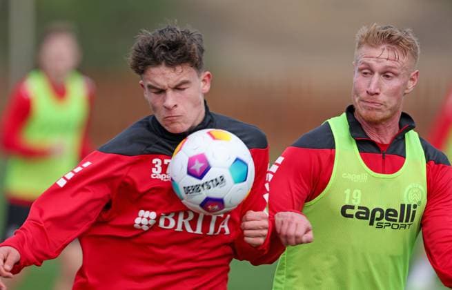 Fussball - 2. Bundesliga - Trainingslager - SV Wehen Wiesbaden - 10.01.24, Ben Nink, Bjarke Jacobsen, -