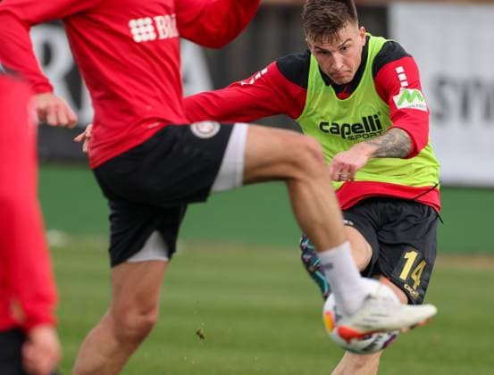 Fussball - 2. Bundesliga - Trainingslager - SV Wehen Wiesbaden - 10.01.24, Franko Kovacevic, -
