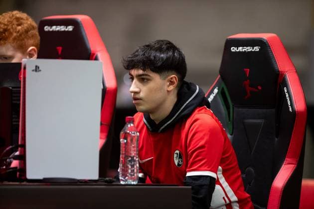 Virtuelle Bundesliga, Division Nord-West, 10.01.2023 Gianluca Mautone (SC Freiburg, SCF_Gianluca) Virtuelle Bundesliga, Division Nord-West, 10.01.2023; VBL Club Championship Offline Spieltag, 9.-10. Januar.