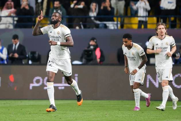 Sport Themen der Woche KW02 Sport Bilder des Tages Real Madrid s defender Antonio Ruediger (L) jubilates after scoring the 1-1 during the Spanish Supercup soccer match between Real Madrid and Atletico de Madrid at Al Awwal Park stadium in Riyadh, Saudi Arabia, 10 January 2024. Real Madrid - Atletico de Madrid !ACHTUNG: NUR REDAKTIONELLE NUTZUNG!  Copyright: xJuanxCarlosxCardenasx GRAF3431 20240110-55012657370_1