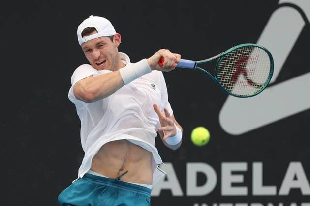 TENNIS ADELAIDE INTERNATIONAL, Nicolas Jarry of Chile in action against Jiri Lehecka of Czechia during their Quarter Final match of the 2024 Adelaide International at Memorial Drive Tennis Centre in Adelaide, Thursday, January 11, 2024. ( NO ARCHIVING, EDITORIAL USE ONLY, NO USE IN BOOKS WITHOUT CONSENT ADELAIDE SOUTH AUSTRALIA AUSTRALIA  Copyright: xMATTxTURNERx 20240111001887416355