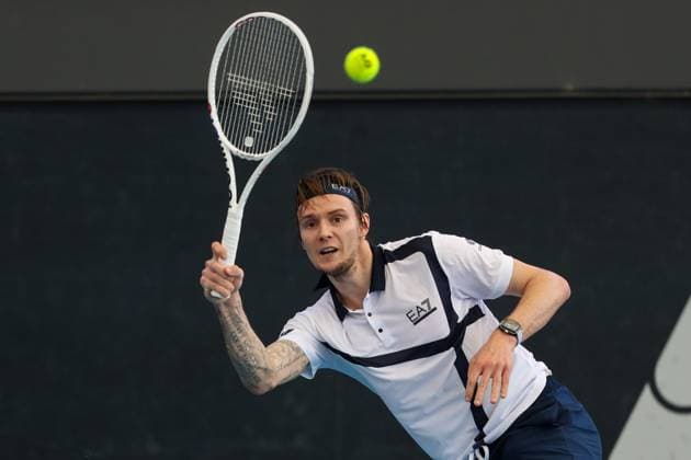 TENNIS ADELAIDE INTERNATIONAL, Alexander Bublik of Kazakhstan in action against Lorenzo Musetti of Italy during their Quarter Final match of the 2024 Adelaide International at Memorial Drive Tennis Centre in Adelaide, Thursday, January 11, 2024. ( NO ARCHIVING, EDITORIAL USE ONLY, NO USE IN BOOKS WITHOUT CONSENT ADELAIDE SOUTH AUSTRALIA AUSTRALIA  Copyright: xMATTxTURNERx 20240111001887438564
