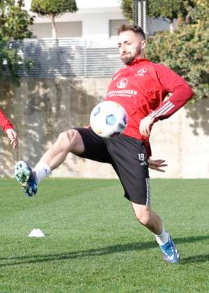 11.01.2024 - Fussball - 2. Fussball-Bundesliga - Saison 2023 2024 - 1. FC Nürnberg FCN Club - Trainingslager Winter Wintertrainingslager Marbella Spanien - Sportfoto Zink DaMa - xdaxmax - Florian Hübner Huebner (19, 1. FC Nürnberg FCN )