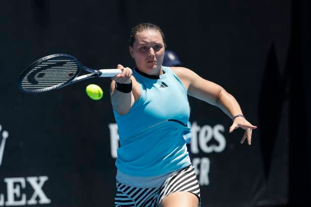Jule Niemeier Australian Open Qualifikation - Melbourne Park - Melbourne - Victoria - Australia - 10 01 2024. Copyright: xJuergenxHasenkopfx