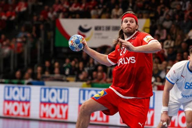 MEN’S EHF EURO 2024: Dänemark - Tschechien; 11.01.2024 Mikkel HANSEN (DEN 24) am BAll Freisteller Einzelfoto Copyright: xBEAUTIFULxSPORTS Goldbergx