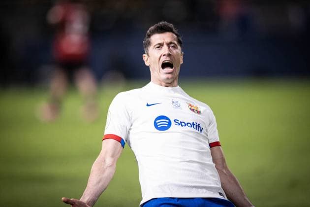 Sport Themen der Woche KW02 Sport Bilder des Tages Barcelona x Osasuna Lewandovski (Barcelona) in action during the game against Osasuna valid for Supercopa de Espana at the Al Awwal stadium, in Riad, today January 11, 2024. Copyright: xx NOGU3035