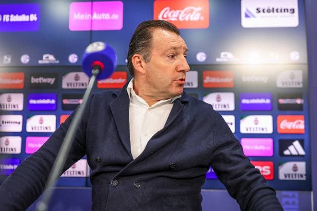 12.01.2024, Fussball, 2. Bundesliga, Saison 2023 2024, Pressekonferenz FC Schalke 04, Sportdirektor Marc Wilmots (FC Schalke 04) Gelsenkirchen Veltins Arena NRW Deutschland xRHR-FOTO TRx