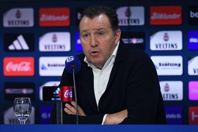 Fußball 2. Bundesliga Mediengespräch FC Schalke 04 am 12.01.2024 in der Veltins Arena in Gelsenkirchen Marc Wilmots ( Sportdirektor Schalke )