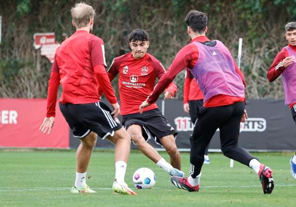 12.01.2024 - Fussball - 2. Fussball-Bundesliga - Saison 2023 2024 - 1. FC Nürnberg FCN Club - Trainingslager Winter Wintertrainingslager Marbella Spanien - Sportfoto Zink DaMa - xdaxmax - Sebastian Andersson (20, 1. FC Nürnberg FCN ) Can Yilmaz Uzun (42, 1. FC Nürnberg FCN ) Ivan Marquez (15, 1. FC Nürnberg FCN )