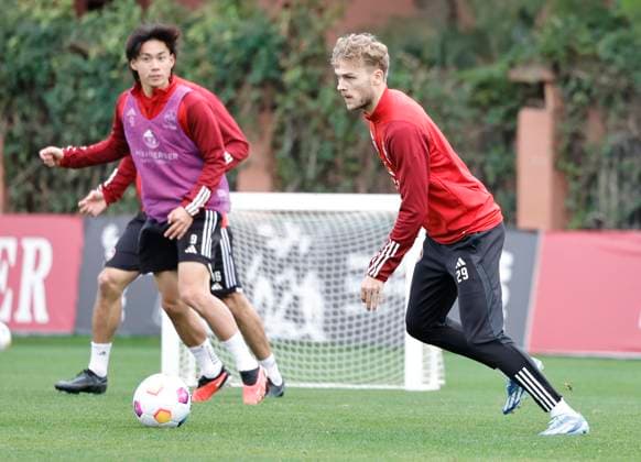 12.01.2024 - Fussball - 2. Fussball-Bundesliga - Saison 2023 2024 - 1. FC Nürnberg FCN Club - Trainingslager Winter Wintertrainingslager Marbella Spanien - Sportfoto Zink DaMa - xdaxmax - Tim Handwerker (29, 1. FC Nürnberg FCN )